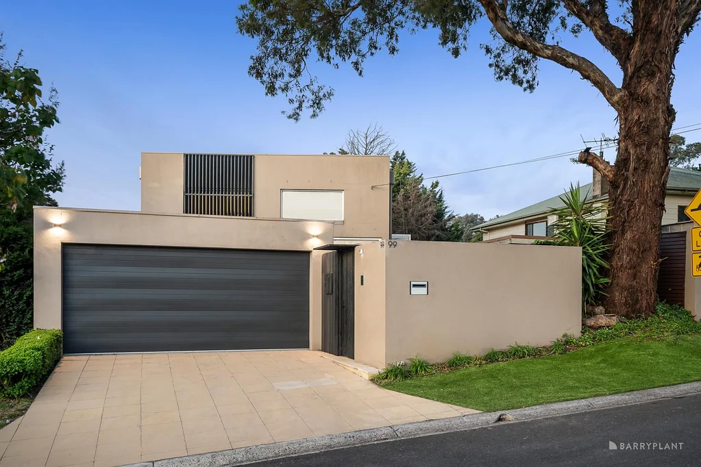 99 Napoleon Street, Eltham, VIC 3095