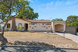5 Thomson Drive, Fairview Park