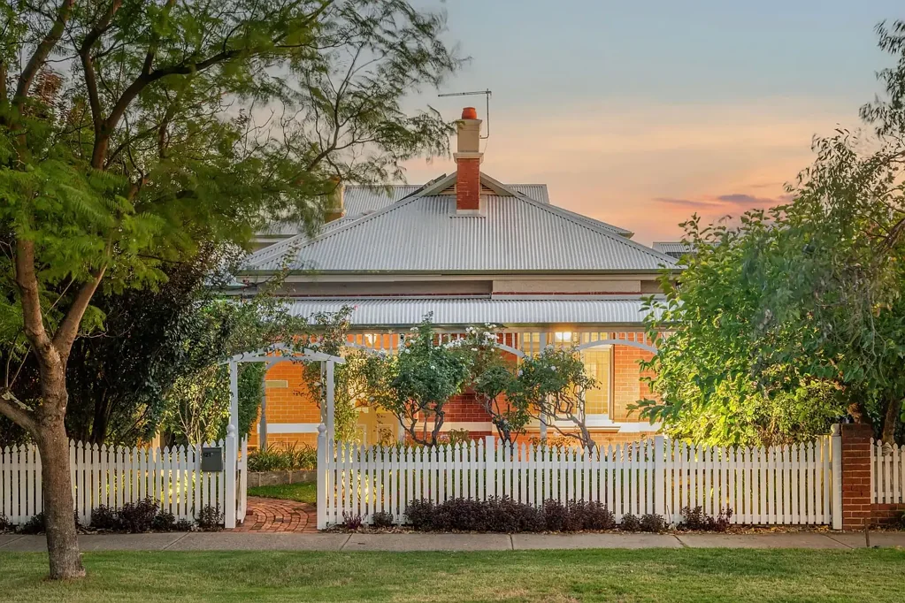 121 Heytesbury Road, Subiaco, WA 6008