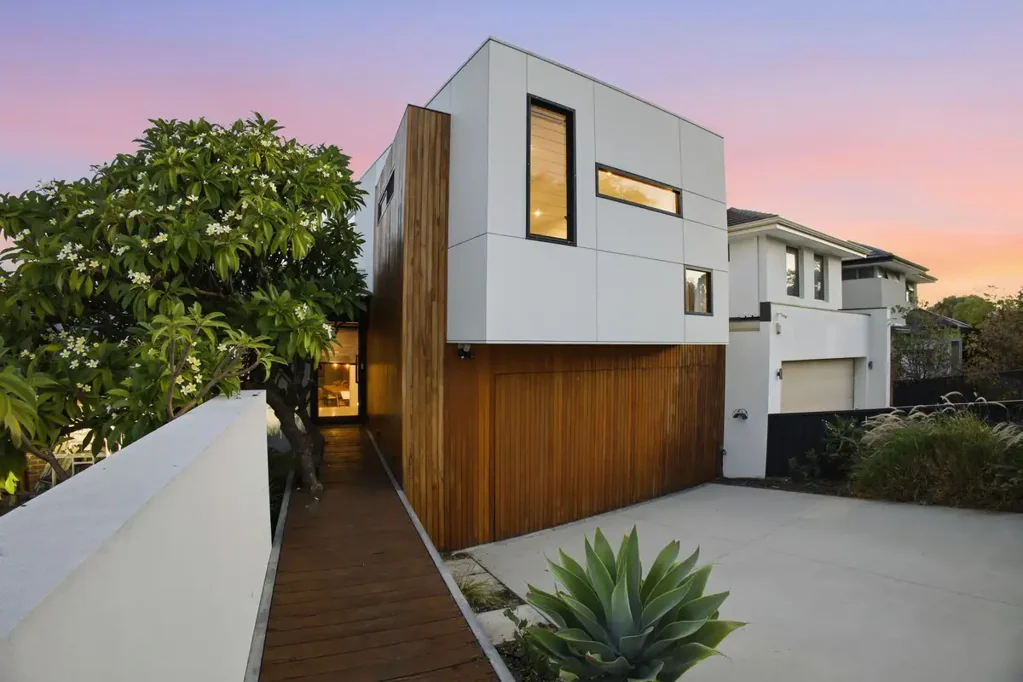 Mount Pleasant 4房  LUXURY ARCHITECT DESIGNED ECO-HOME