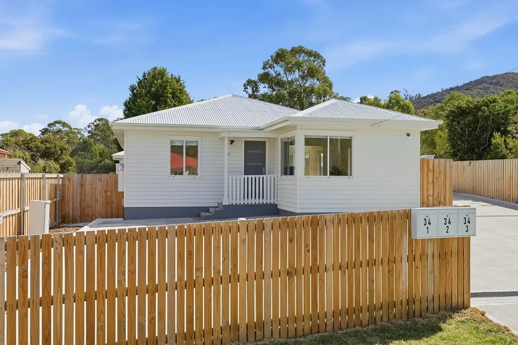 1/34 Resolution Street, Warrane, TAS 7018
