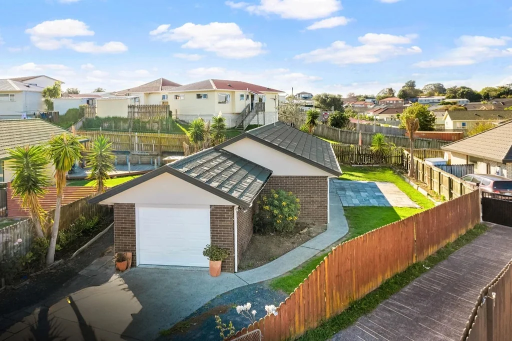 Manurewa 4બેડરૂમ Tidy Brick and Tile + 4 beddy