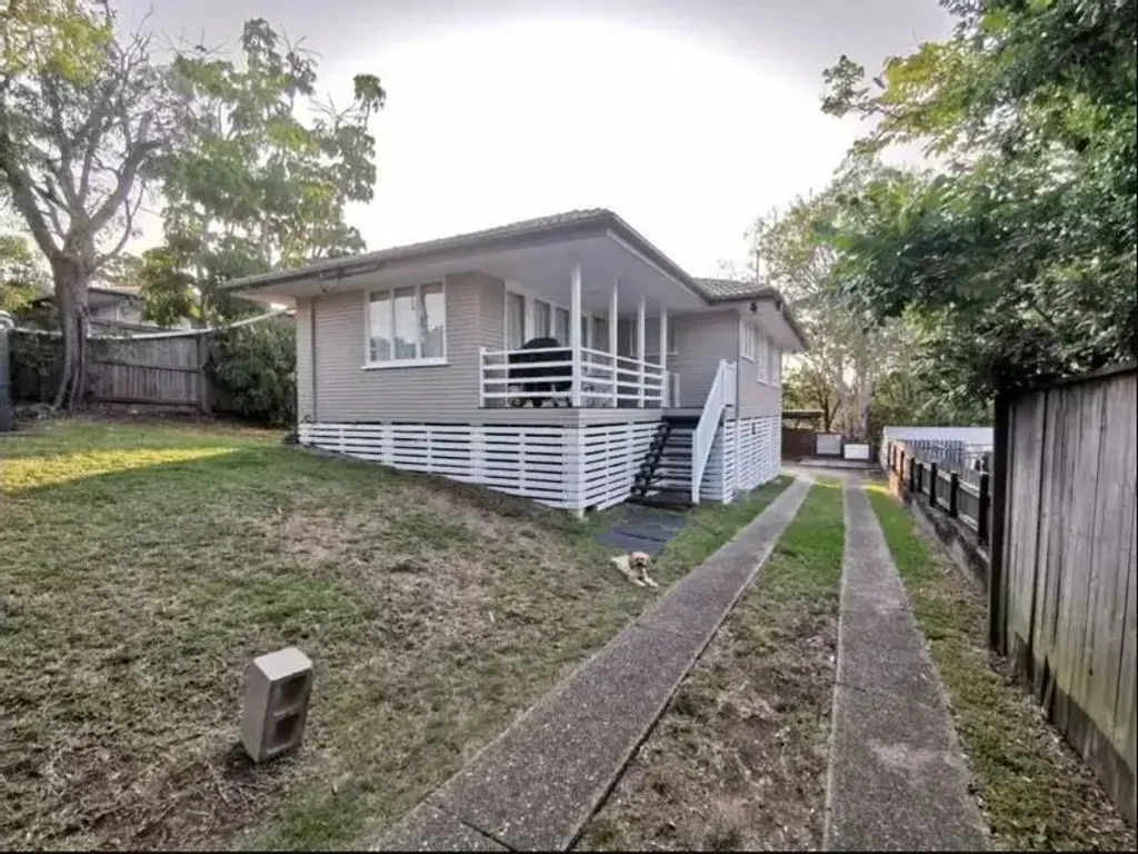 Pet-Friendly Home!