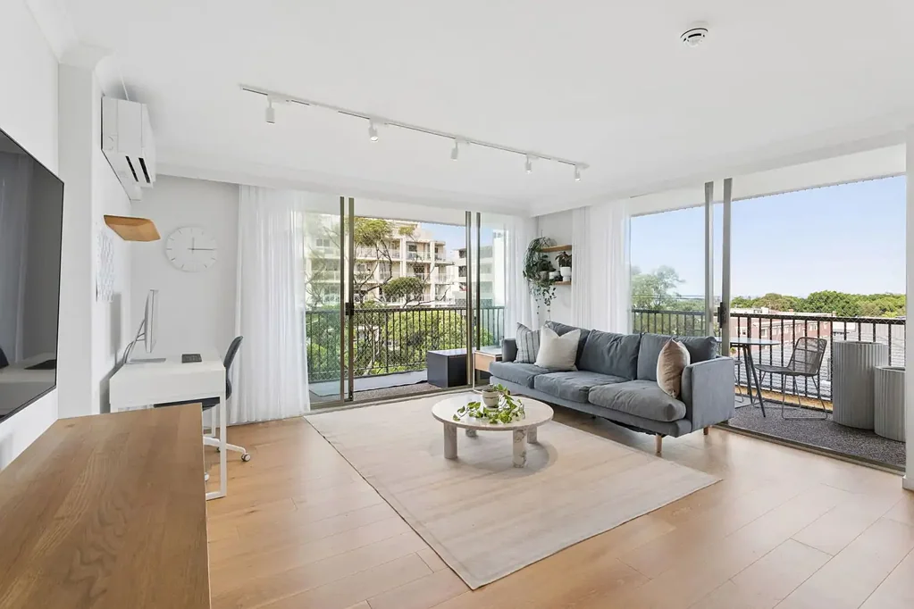 Renovated Large and Bright in a Great Loction