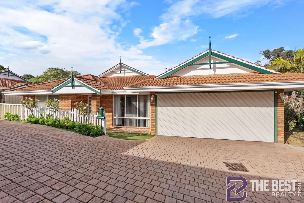 2/11 Preece Court, Forrestfield, WA 6058