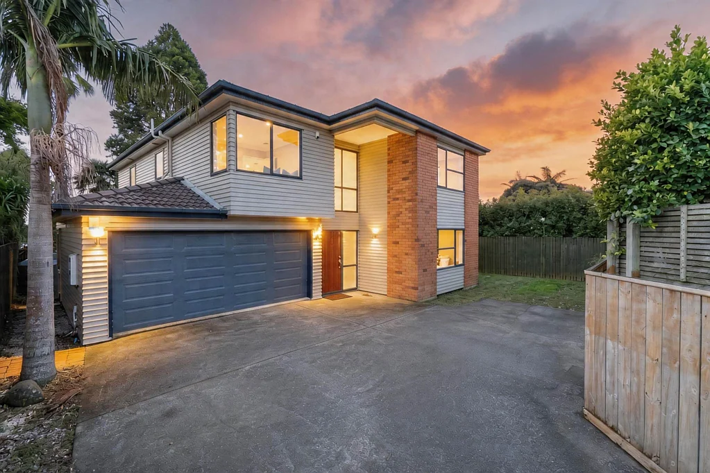 18A Enderby Drive, Te Atatu Peninsula, Waitakere City, Auckland