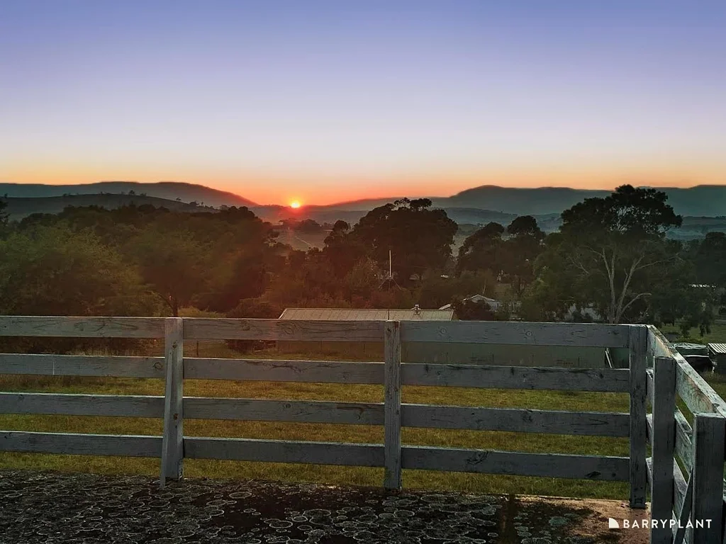45 Gibbs Road, Yarra Glen, VIC 3775