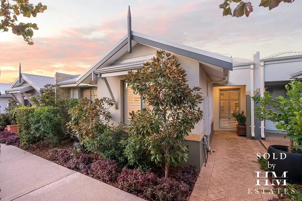 50/12 Loder Way, South Guildford, WA 6055
