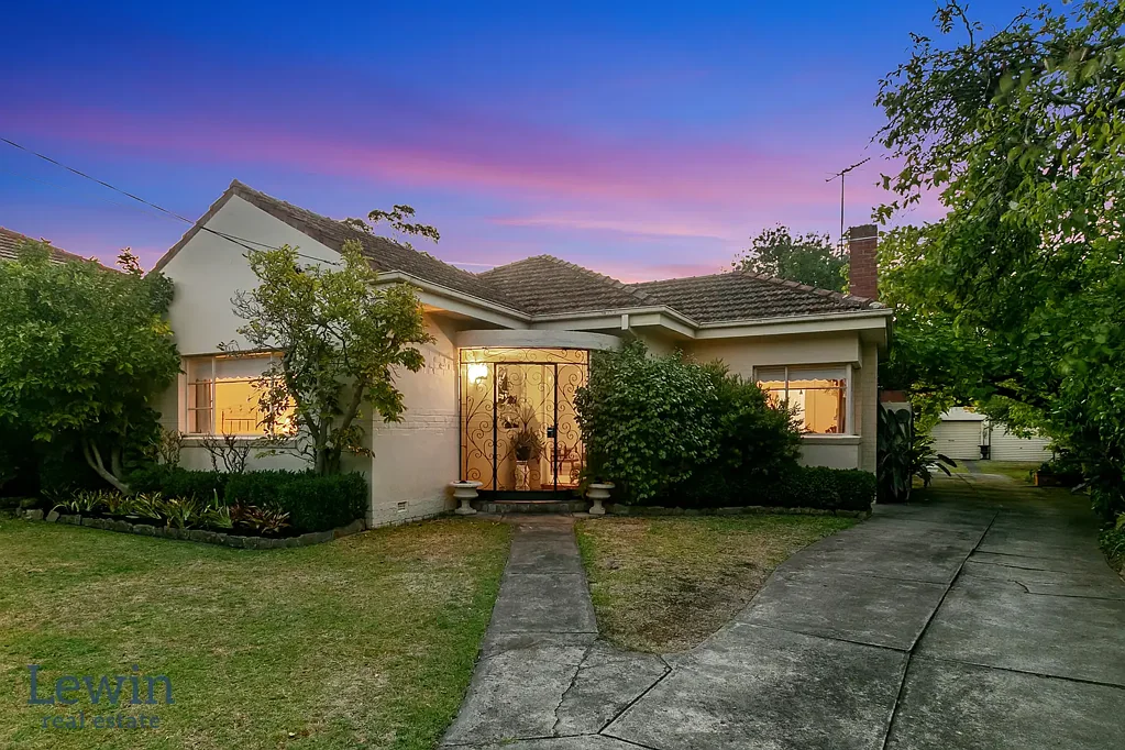 Murrumbeena 3部屋 1038m2 (approx) - Timelessly Elegant and Extremely Spacious