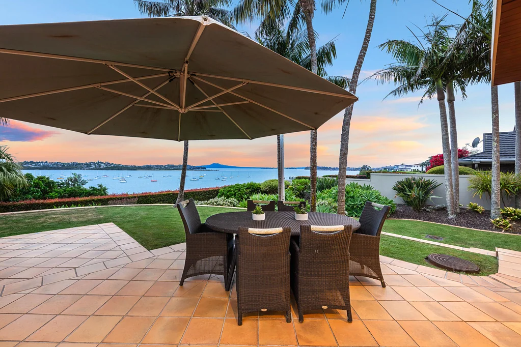 37 Clyside Avenue, Half Moon Bay, Manukau City, Auckland