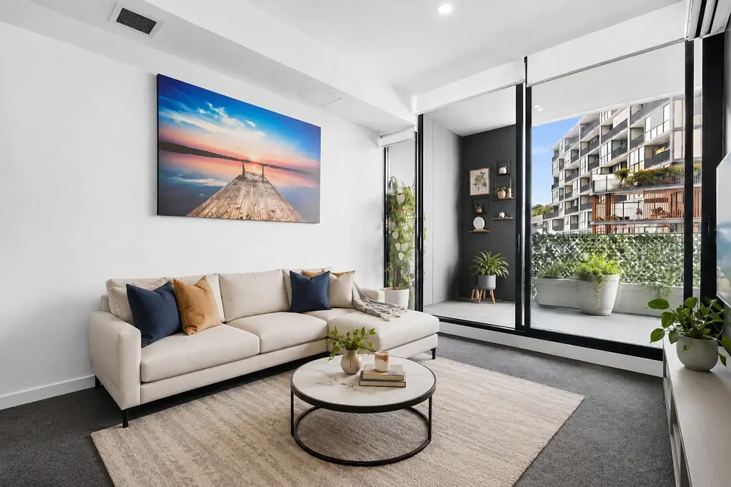 Dee Why 1房 超大一居室公寓!!! OVERSIZED ONE BEDROOM APARTMENT!!!