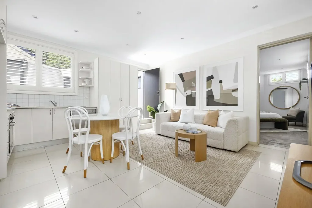 Boutique Style With Seamless Indoor-Outdoor Living