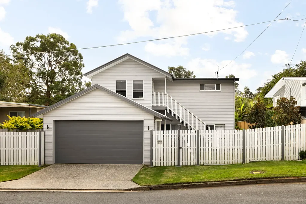 Stafford Heights 3غرفة نوم Stunning Fully Renovated Family Home on 688m2