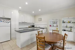 2/2 Thom Street, Alexandra