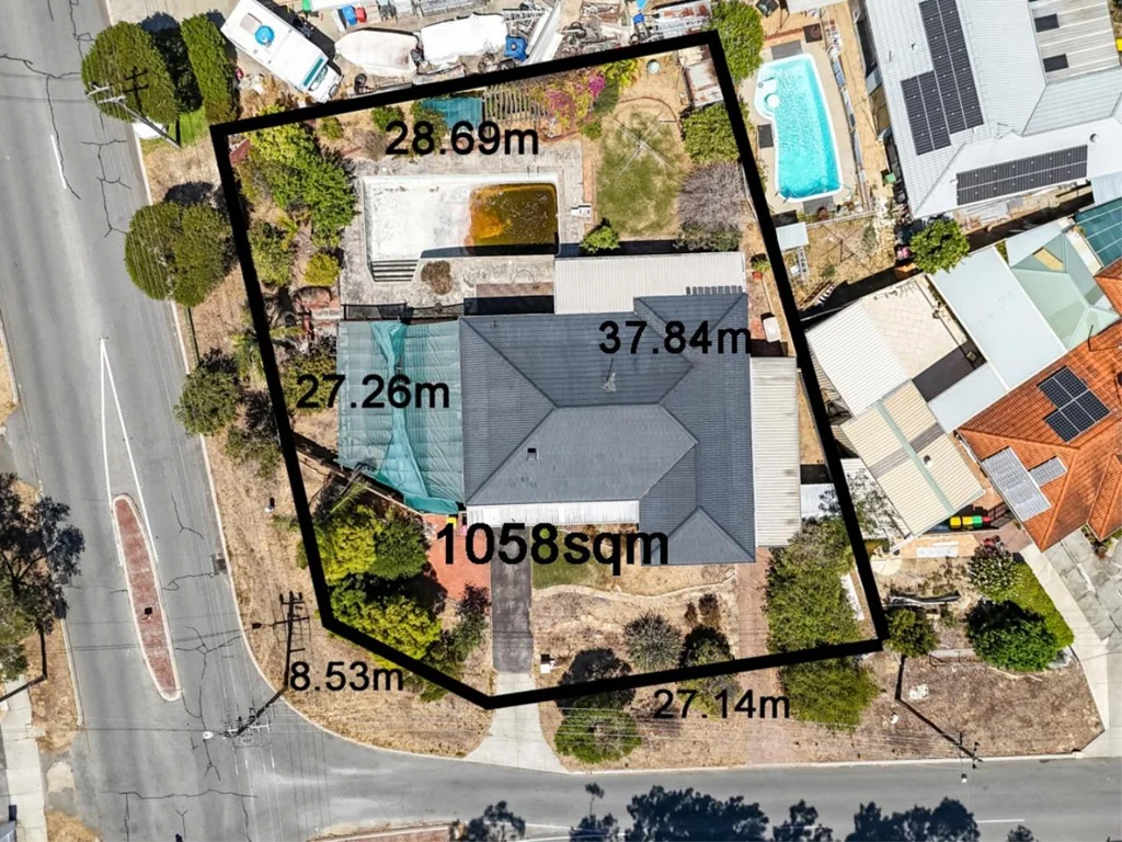 Hamersley 4 Bedroom Hamersley Corner Super Block - 1,058sqm, Opposite Stunning Park Reserve!