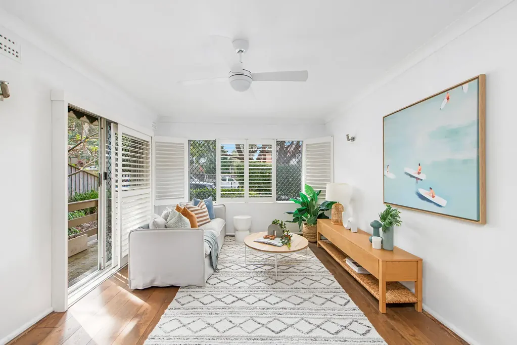 2/83 Pacific Parade, Dee Why, NSW 2099