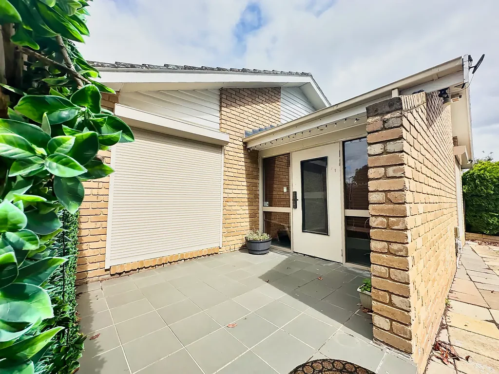 Great Location with Easy Living!!!