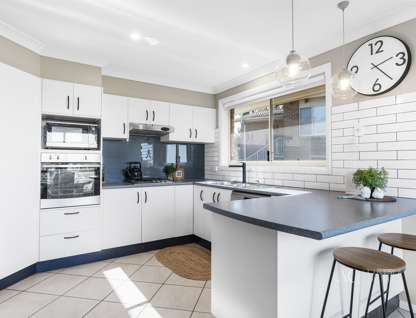 76 Garside Road, Mollymook Beach, NSW 2539, 4 Bedrooms, 2 Bathrooms, House
