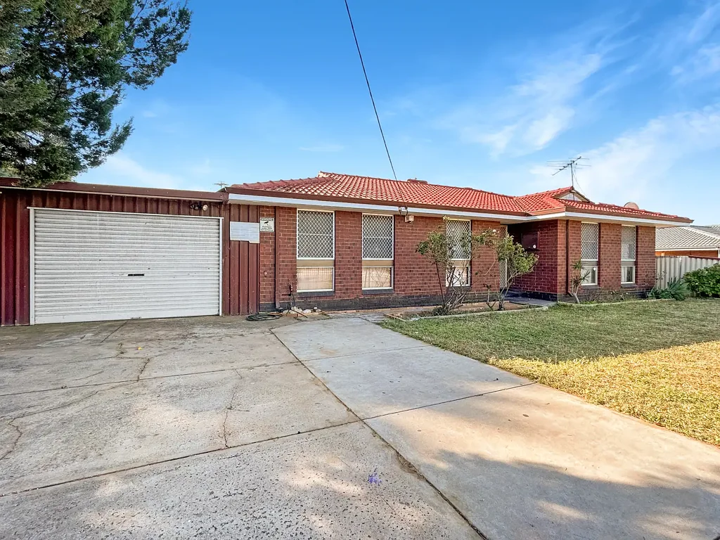 Rangeway 4غرفة نوم Renovator's Delight - Home + Granny Flat + Functional Shed on 809sqm