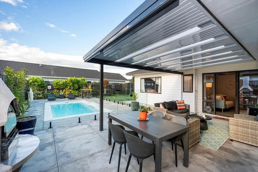 Greenmeadows 3 Bedroom Vendors committed elsewhere - inviting offers