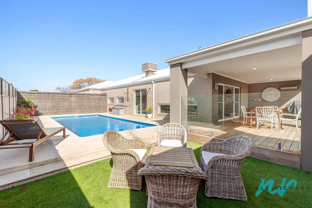 St Leonards 3ਬੈੱਡਰੂਮ Stunning Resort Style Living only 400m to the Beach