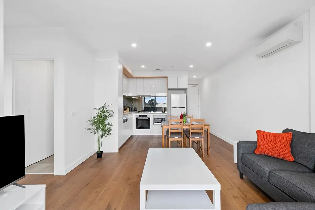 Fully furnished inner city living