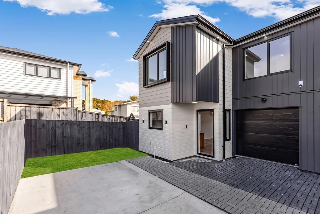 Manurewa 4房  Modern Living with Space & Flexibility