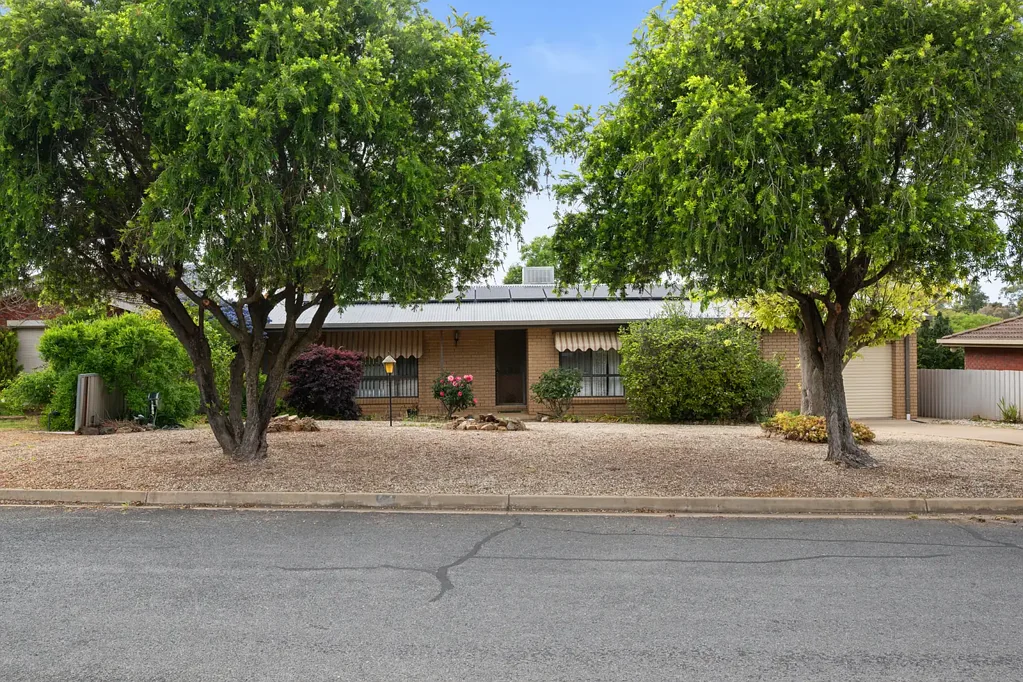 21 Shiraz Crescent, Corowa, NSW 2646