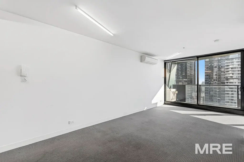 Stylish 2bed, 1bath apartment with carspace