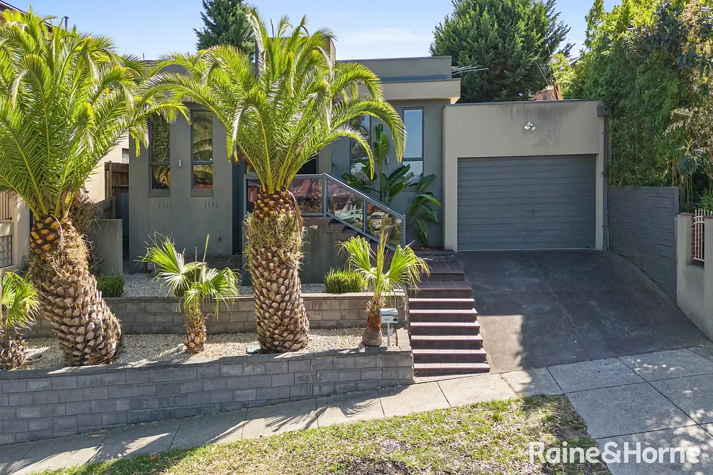 63 Ravenhill Boulevard, Roxburgh Park, VIC 3064