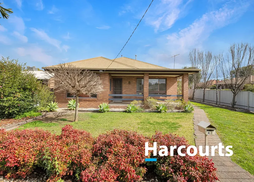 Wangaratta 3 Slaapkamer Solid West End Home close to Schools & Shops