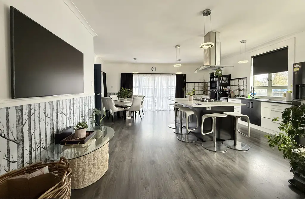 Tokoroa 4ਬੈੱਡਰੂਮ Every entertainers dream with room for everyone!