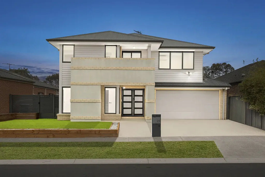 Manor Lakes 6બેડરૂમ Grand Family Living Opposite Pierbrook Park with Two Master Suites!!