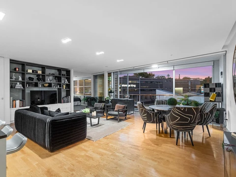 Freemans Bay 2 Bedroom Sun, Style & Location