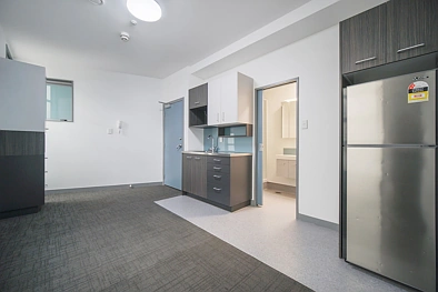 Eden Terrace Modern Studio
