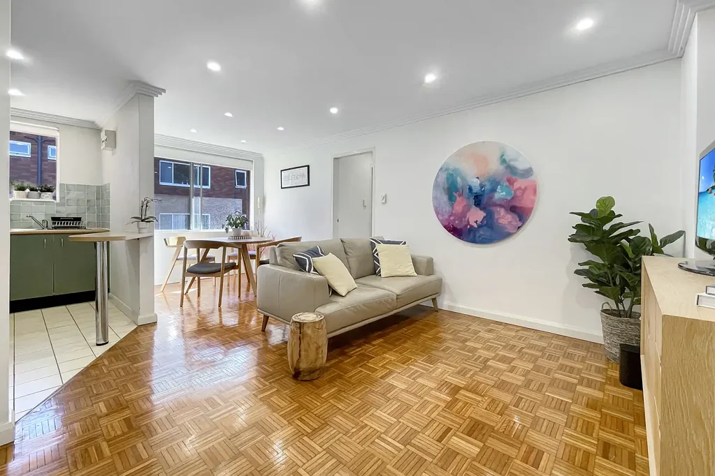 Light Filled Two-Bedroom Unit in Convenient Location