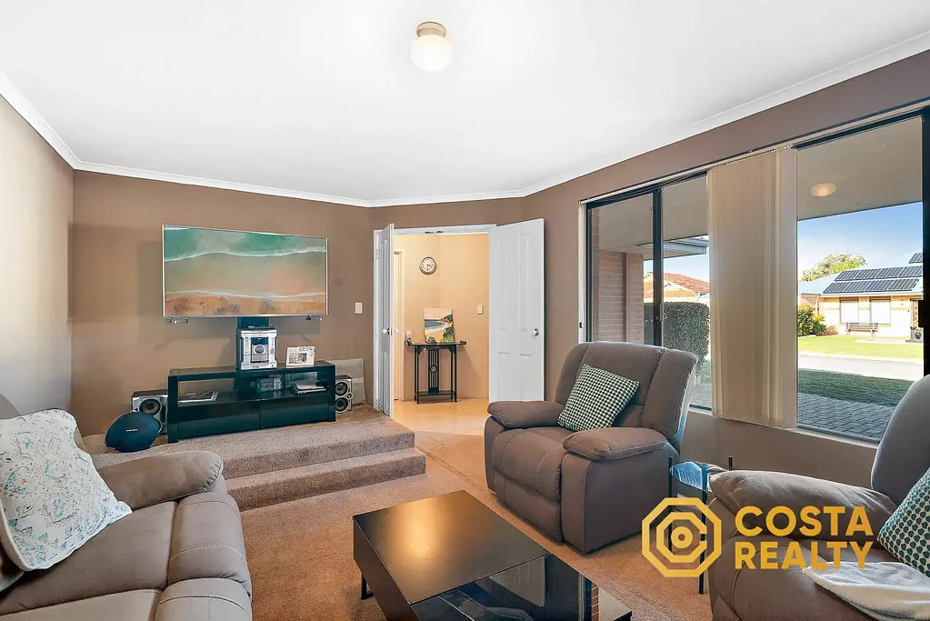 Canning Vale 4 Slaapkamer EXTRA LARGE FAMILY HOME!!!