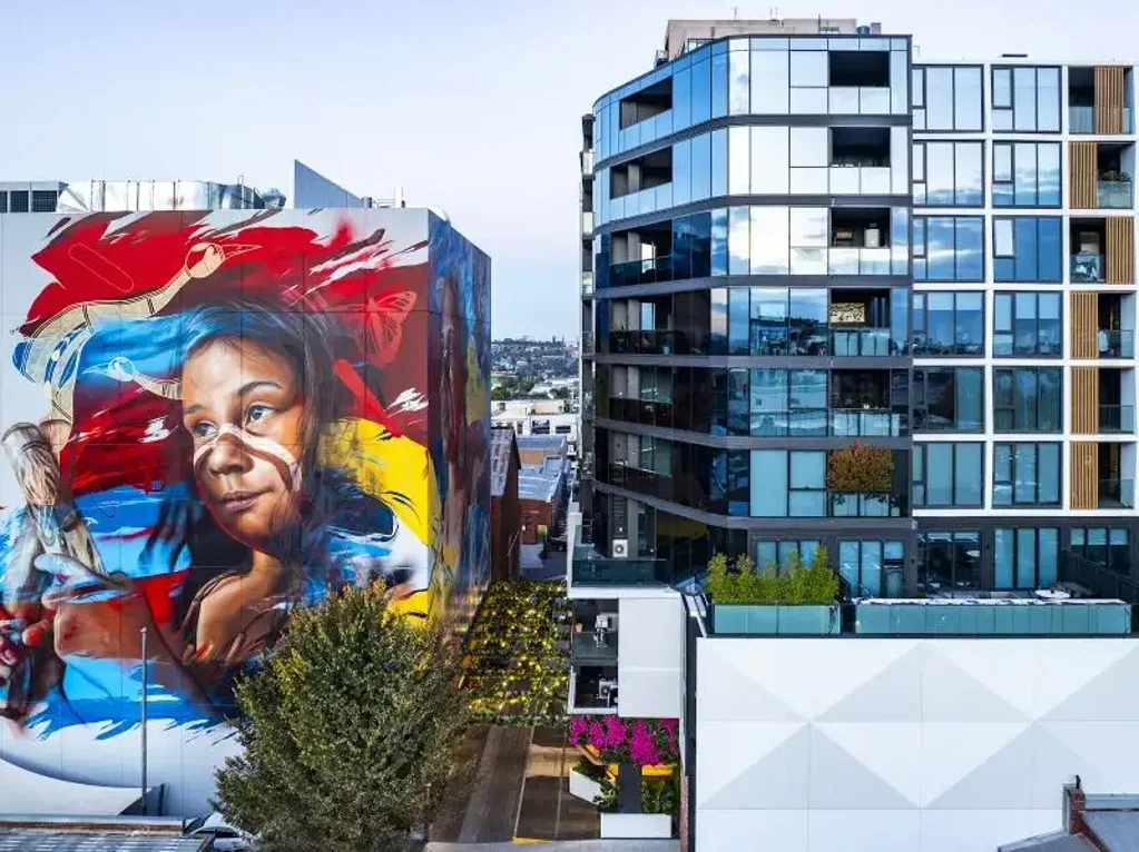 Moonee Ponds 2房 梦想中的两居室公寓 自然光 橡木地板 Miele家电 高端装修 安全系统 独家podium花园 烧烤区 健身房 私人休息室 高度便捷交通 近购物餐饮 Penny Lane: Landmark Luxury in the Heart of Moonee Ponds