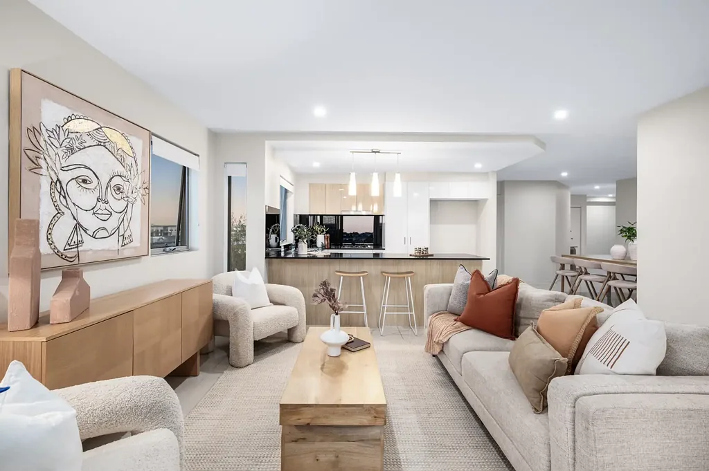 Upper Mount Gravatt 3房 宽敞空间与时尚风格的完美结合，尽享无与伦比的便利 SPACE MEETS STYLE WITH UNBEATABLE CONVENIENCE