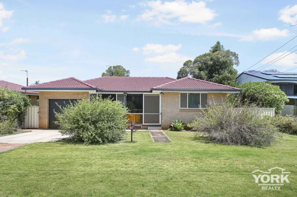 40 Router Street, Wilsonton, QLD 4350