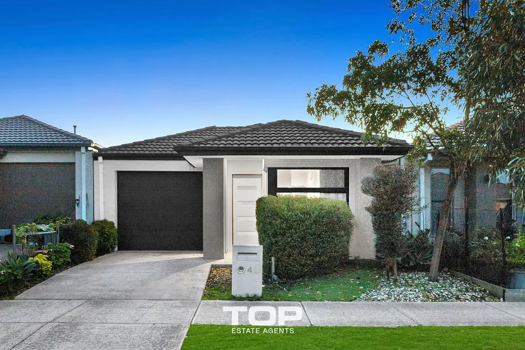 Clyde North 3房  The Ideal Start, Smart Investment or Easy Downsize