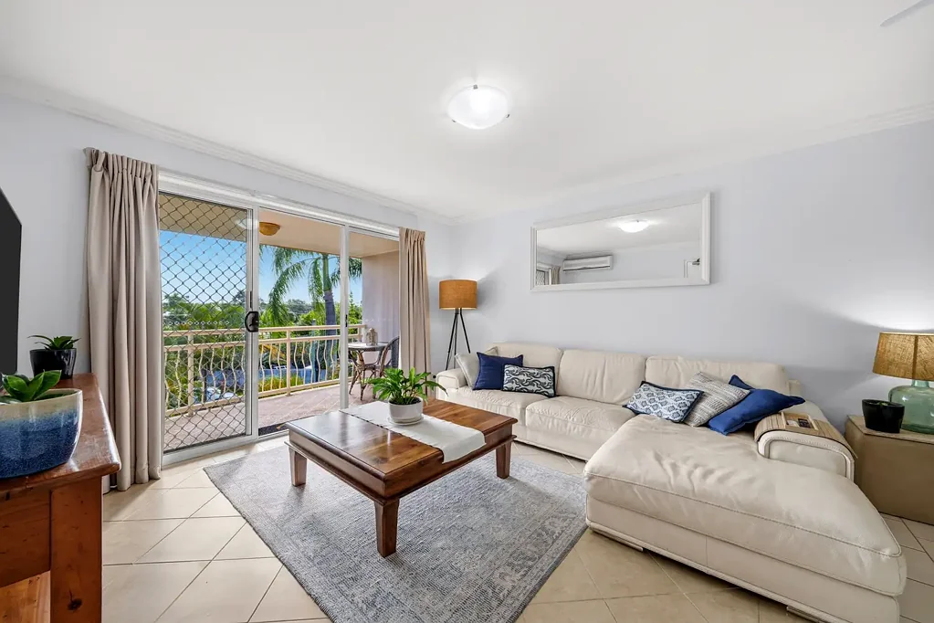Surfers Paradise 1Moenga Spacious 69sqm unit with Secure Storage | Seller Has Bought Elsewhere