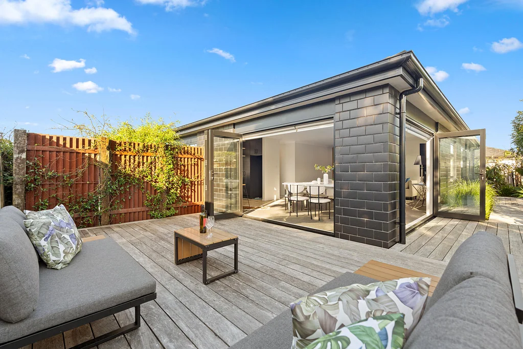 27A Lillian Place, Orewa, Rodney, Auckland