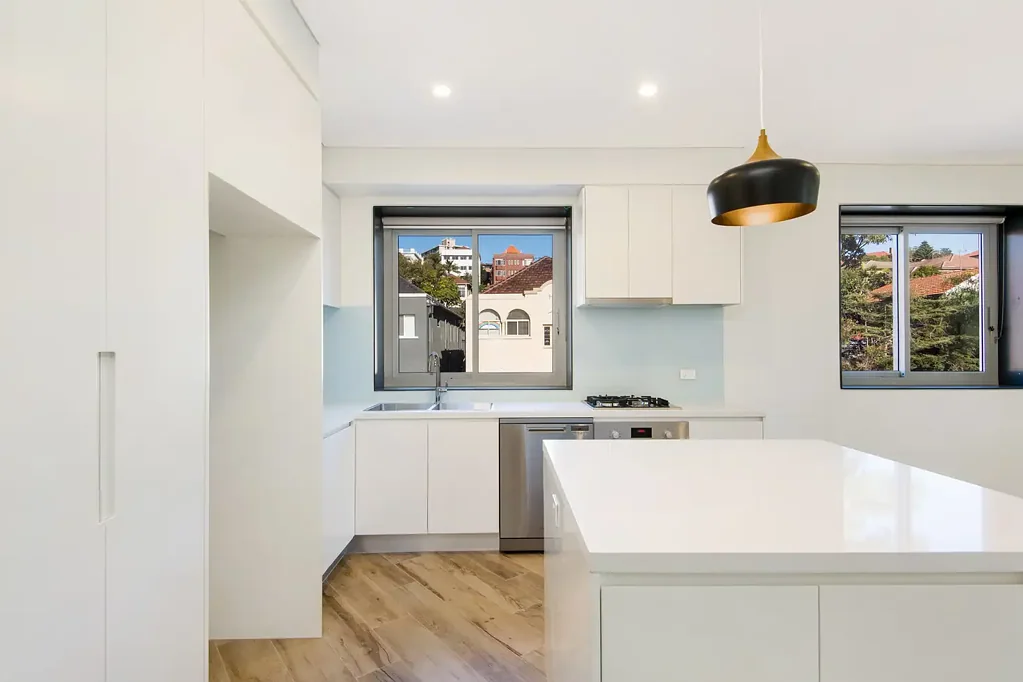 Luxury Apartment Just Moments to Bondi Beach