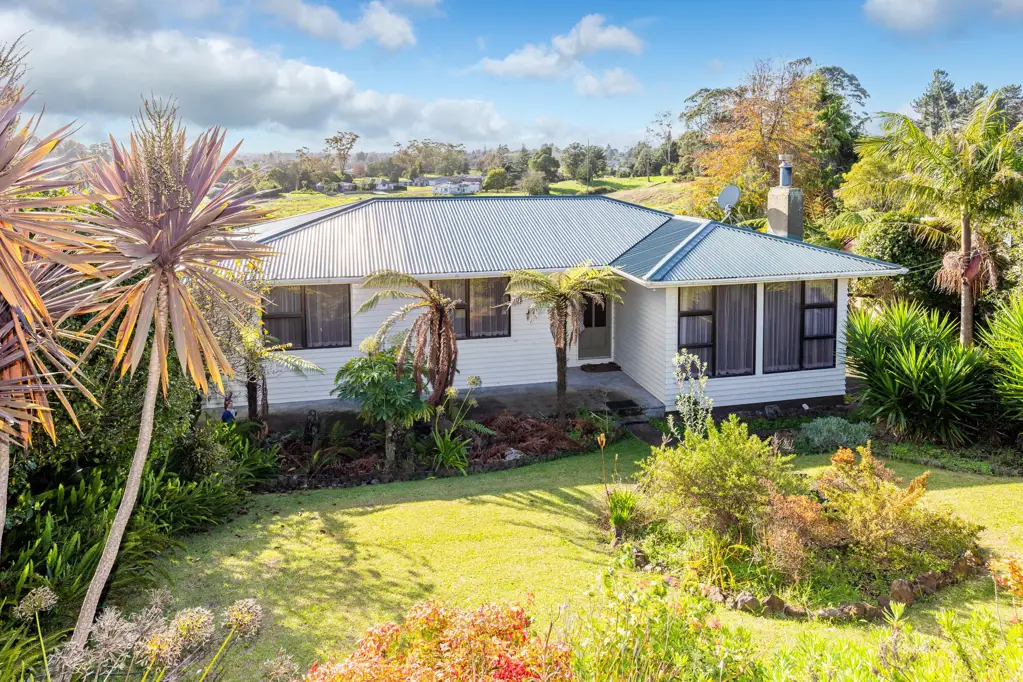 Huntly 3 Bedroom Comfort, space & views in prime Huntly location