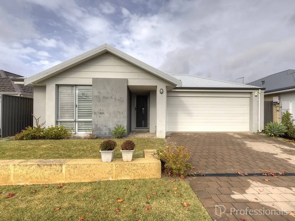 Family Living -  6-Month Lease Available!