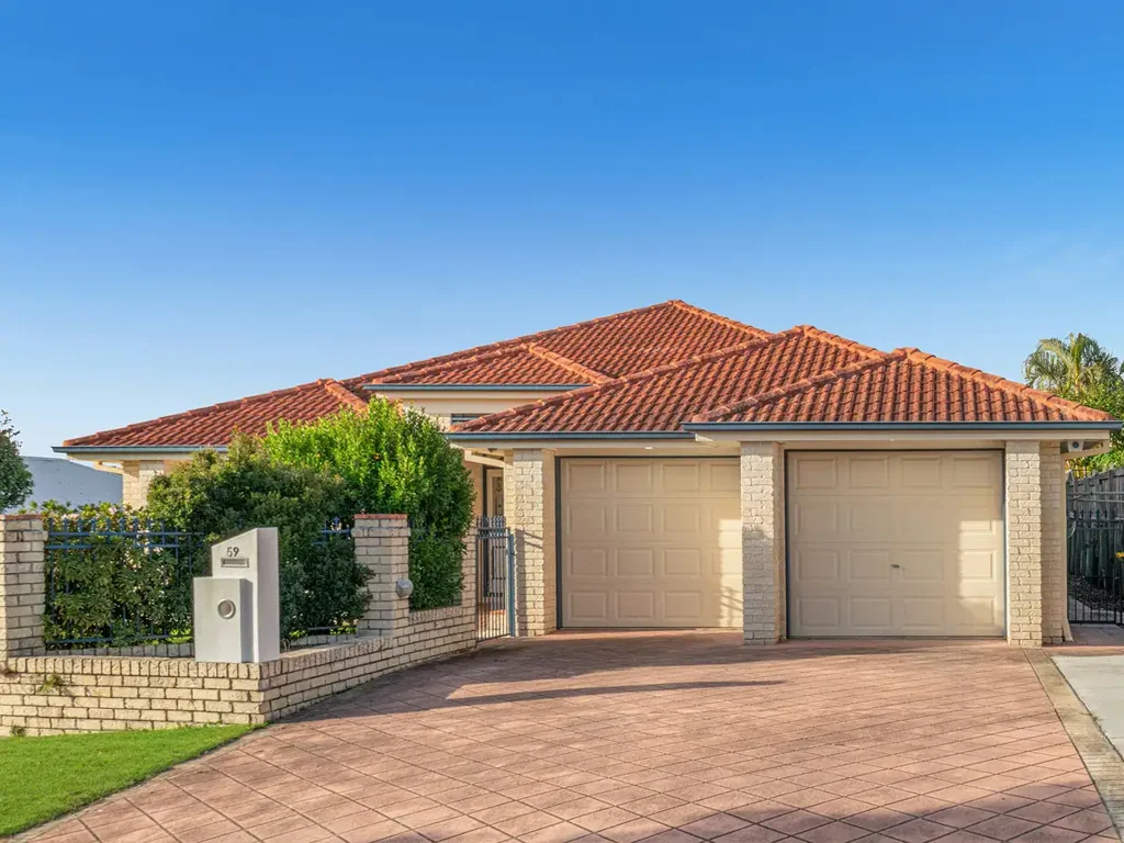 Executive Family Living in the Heart of Westlake