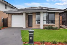 9 SWALLOW LOOP, Oran Park