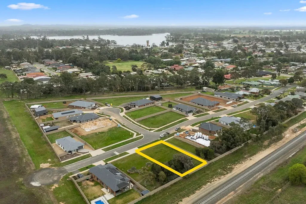 Nagambie TITLED BLOCK IN A SOUGHT AFTER ESTATE