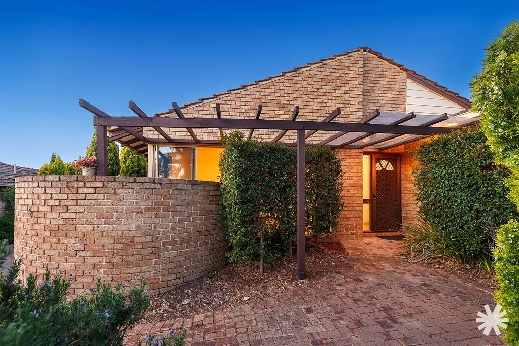 4/18 Coolidge Street, Como, WA 6152